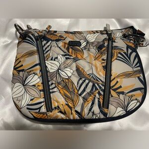 LUG: Swivel Crossvody